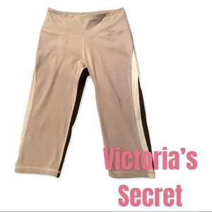 Victoria’s Secret crop leggings